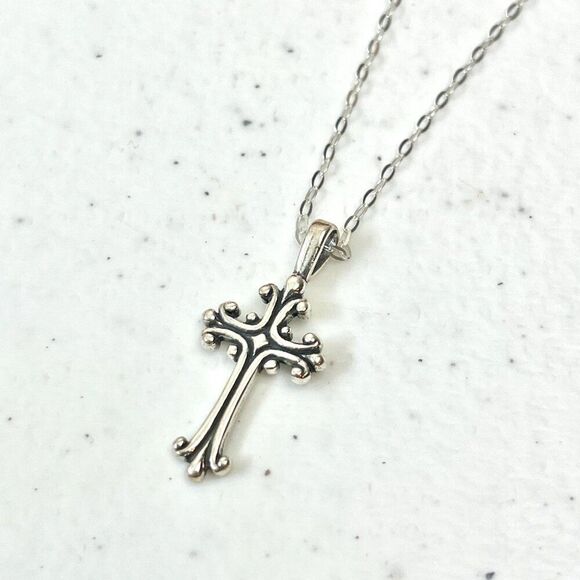 Sterling Silver Cross Necklace USA Made Pendant 925 28x12.5mm 18in Cable Chain - Picture 1 of 12